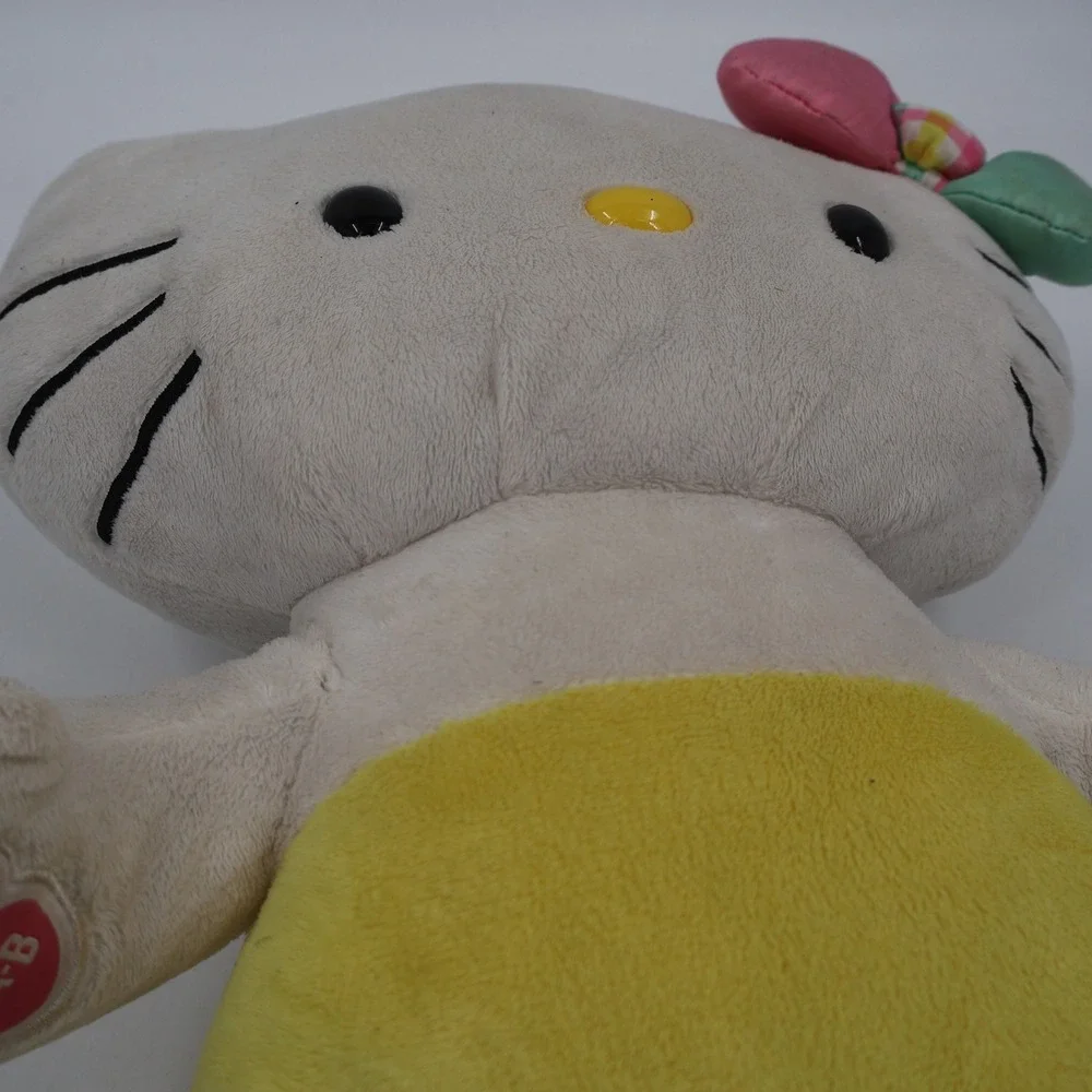 Build-A-Bear cuddle up